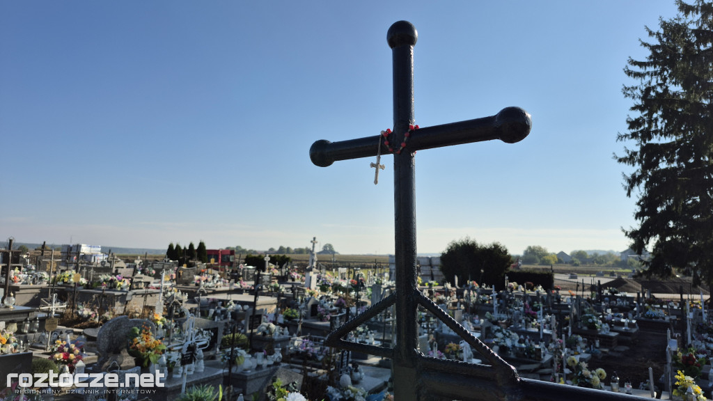 IV kwesta na Cmentarzu Parafialnym w Łabuniach