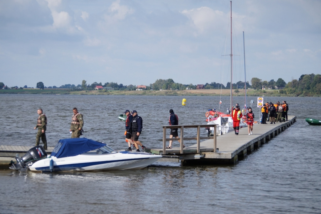 Wodne służby szalały w Nieliszu