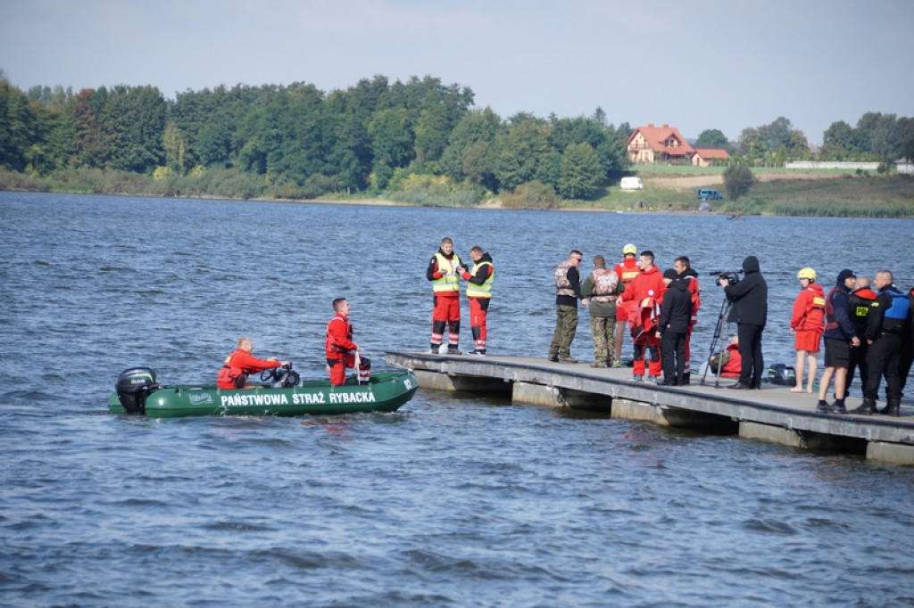 Wodne służby szalały w Nieliszu