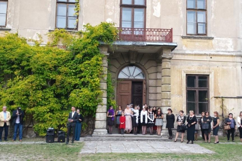 Roztoczańskie Impresje i Nostalgie w Pałacu