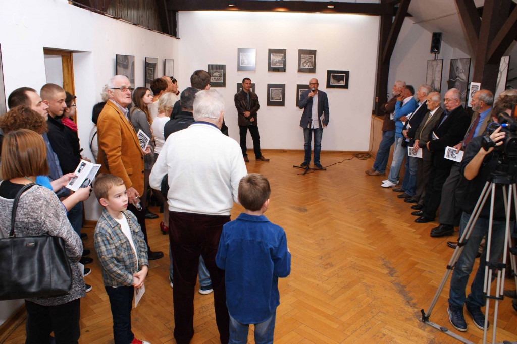 Intymne serigrafie i rysunki piórkiem w BWA Galerii Zamojskiej