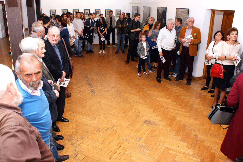 Intymne serigrafie i rysunki piórkiem w BWA Galerii Zamojskiej