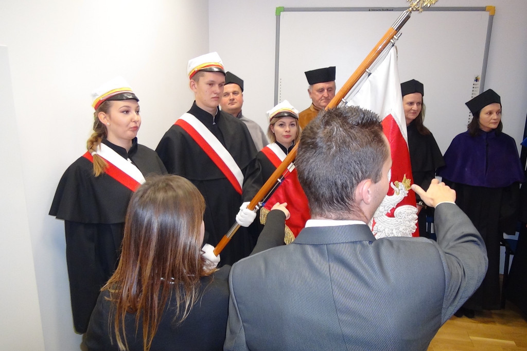 Gaudeaumus igitur!