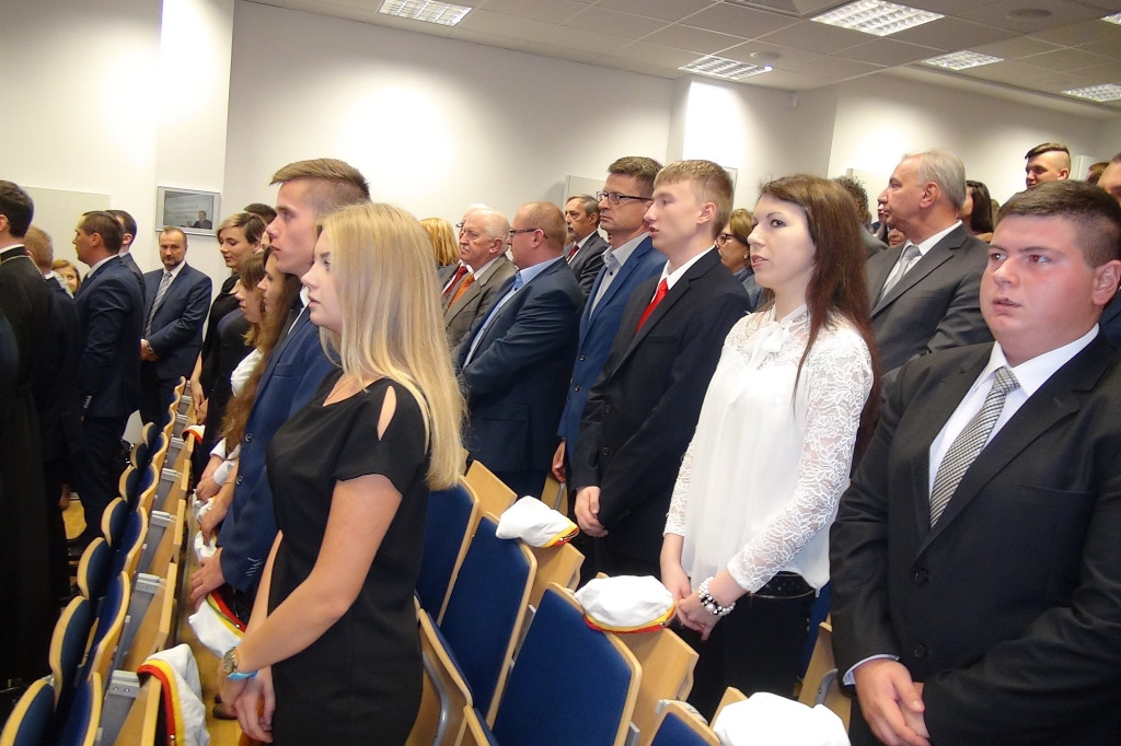 Gaudeaumus igitur!