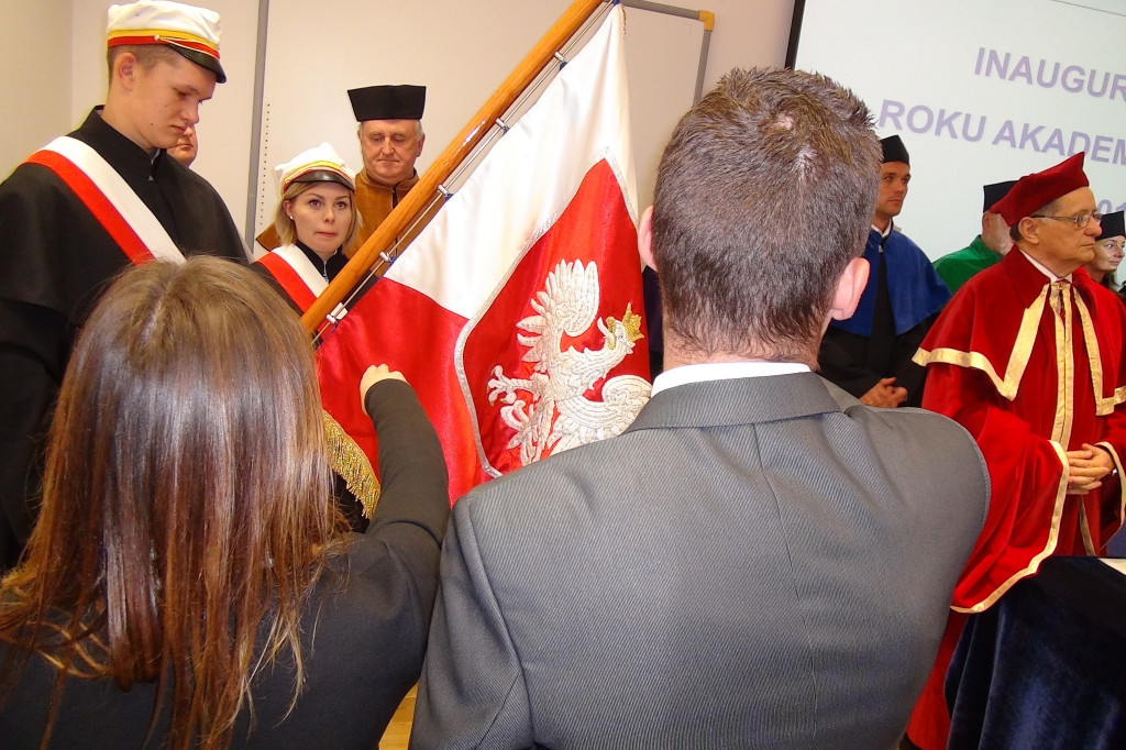 Gaudeaumus igitur!