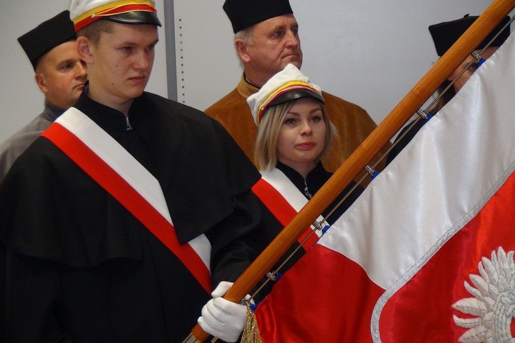 Gaudeaumus igitur!