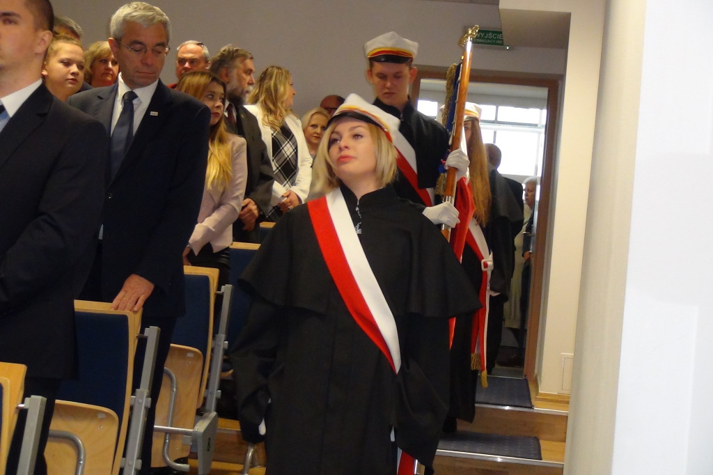Gaudeaumus igitur!