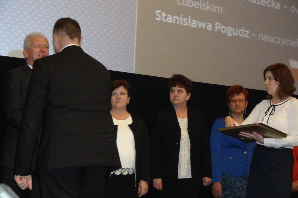 Odznaczenia i nagrody dla nauczycieli [ZDJĘCIA]
