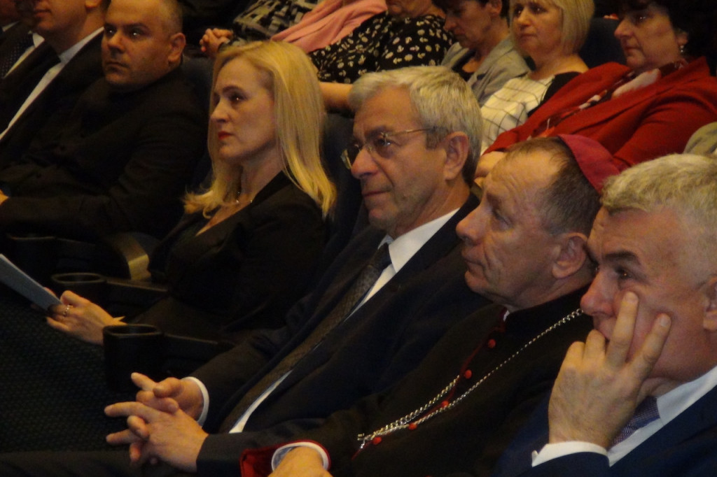 Odznaczenia i nagrody dla nauczycieli [ZDJĘCIA]