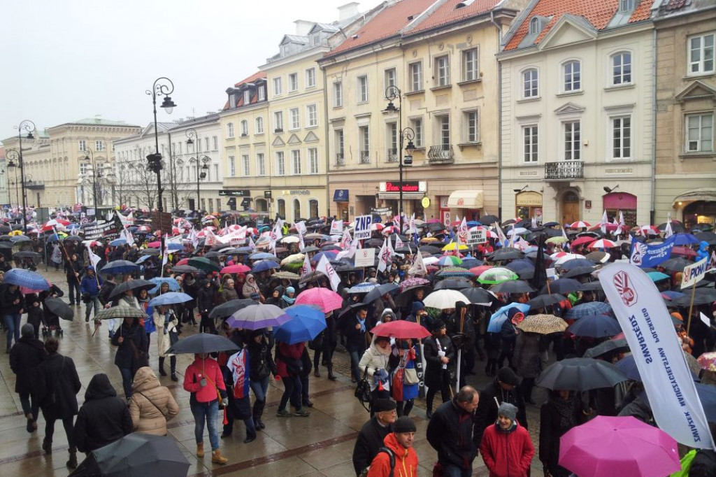 Nauczyciele protestowali w stolicy