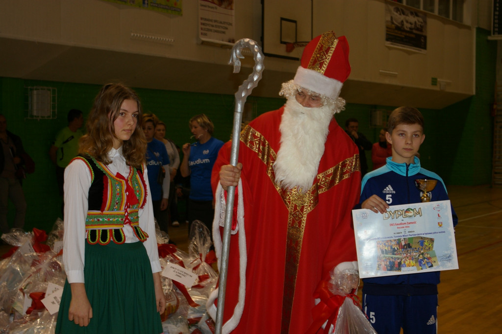 VI Mikołajkowy Turniej Miast Partnerskich - wyniki