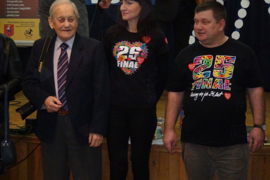 WOŚP prawie 150 000 zł - liczenie trwa
