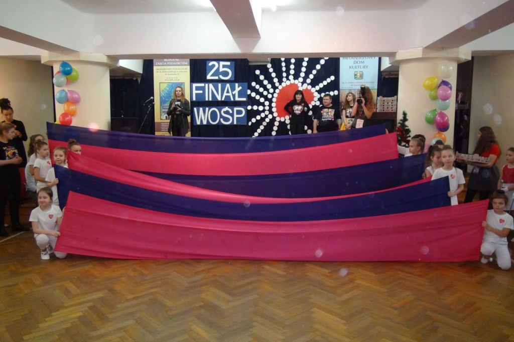 WOŚP prawie 150 000 zł - liczenie trwa