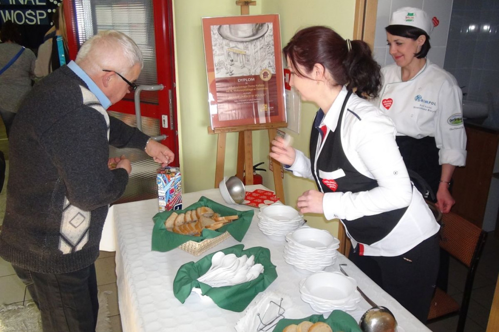 WOŚP prawie 150 000 zł - liczenie trwa