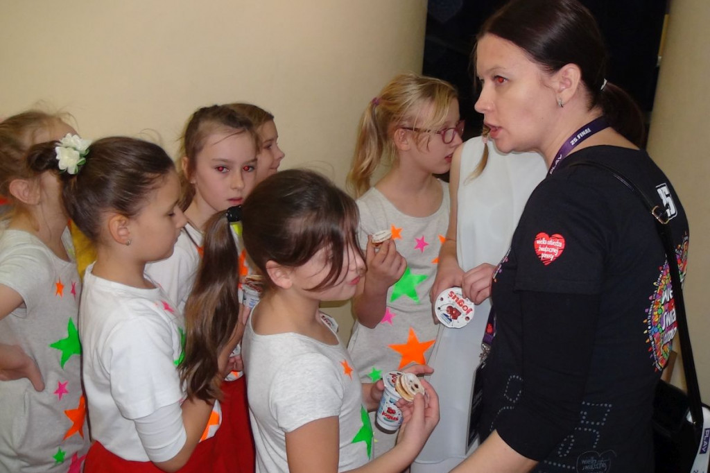 WOŚP prawie 150 000 zł - liczenie trwa