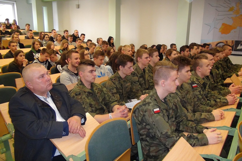 Obrona Terytorialna przyjmuje
