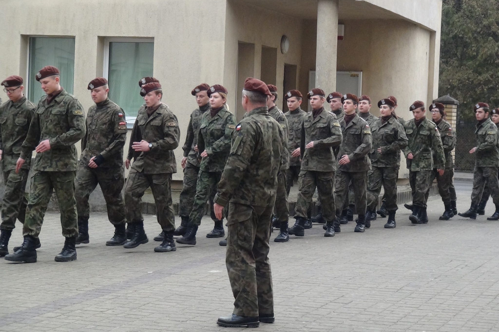 Obrona Terytorialna przyjmuje