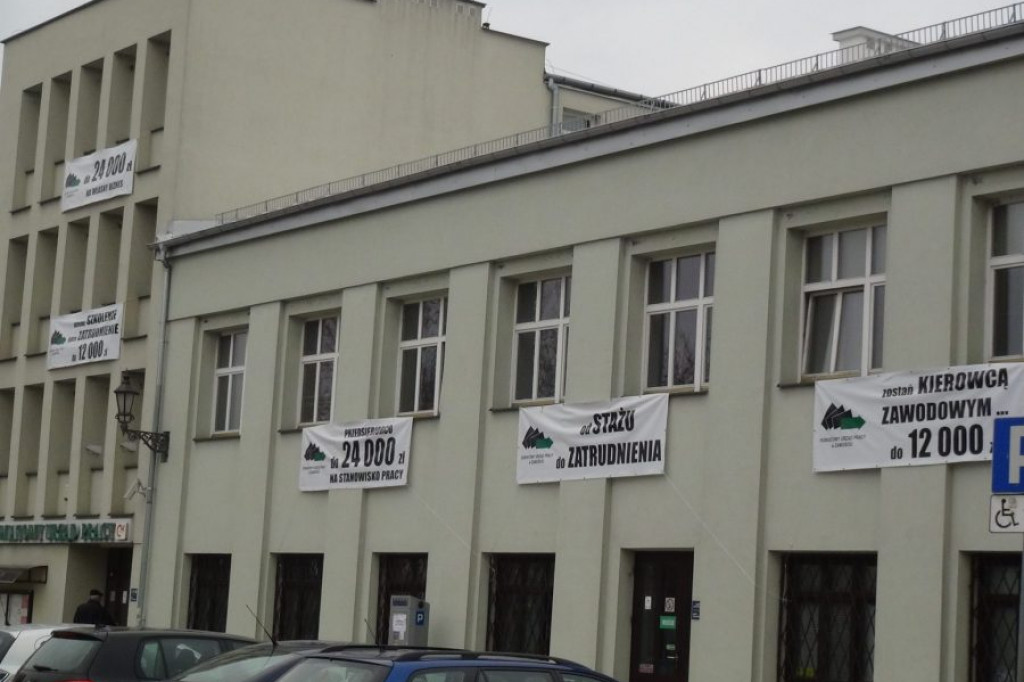 PUP promuje się na banerach