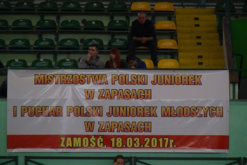 Dziewczyny na macie