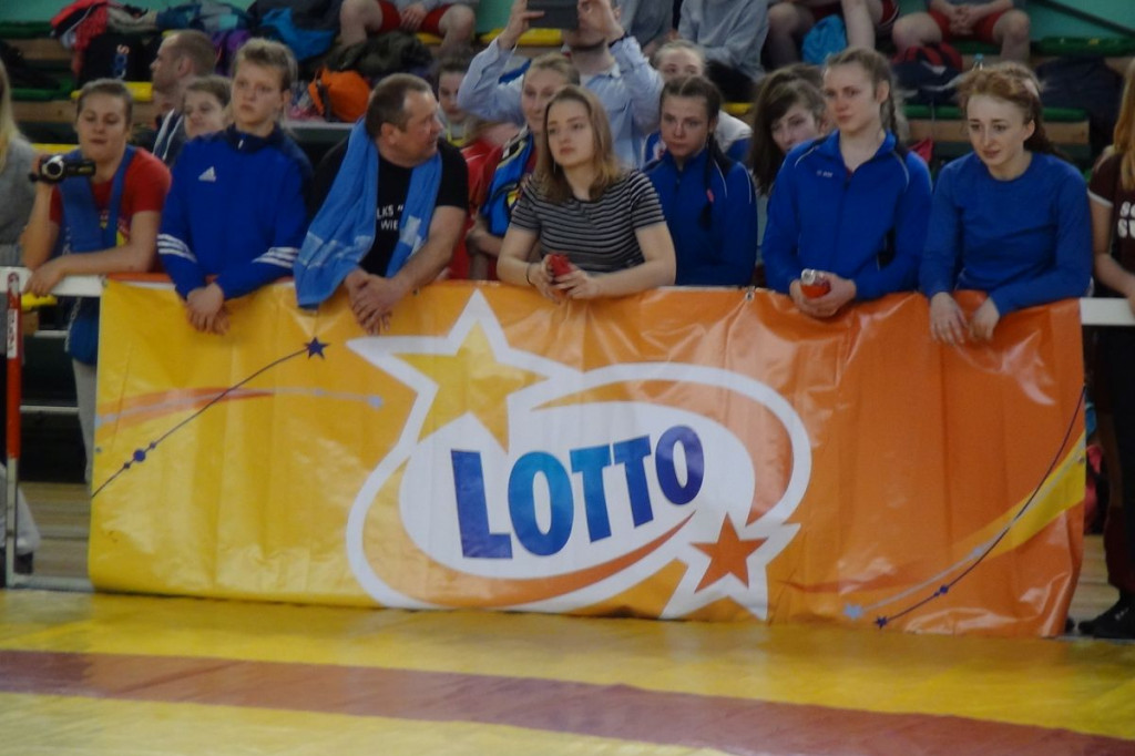 Dziewczyny na macie