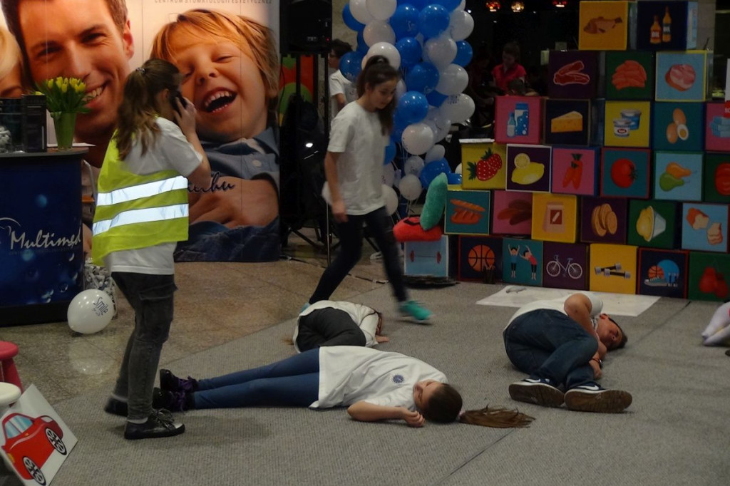 Światowy Dzień Zdrowia Jamy Ustnej z Centrum Multimed