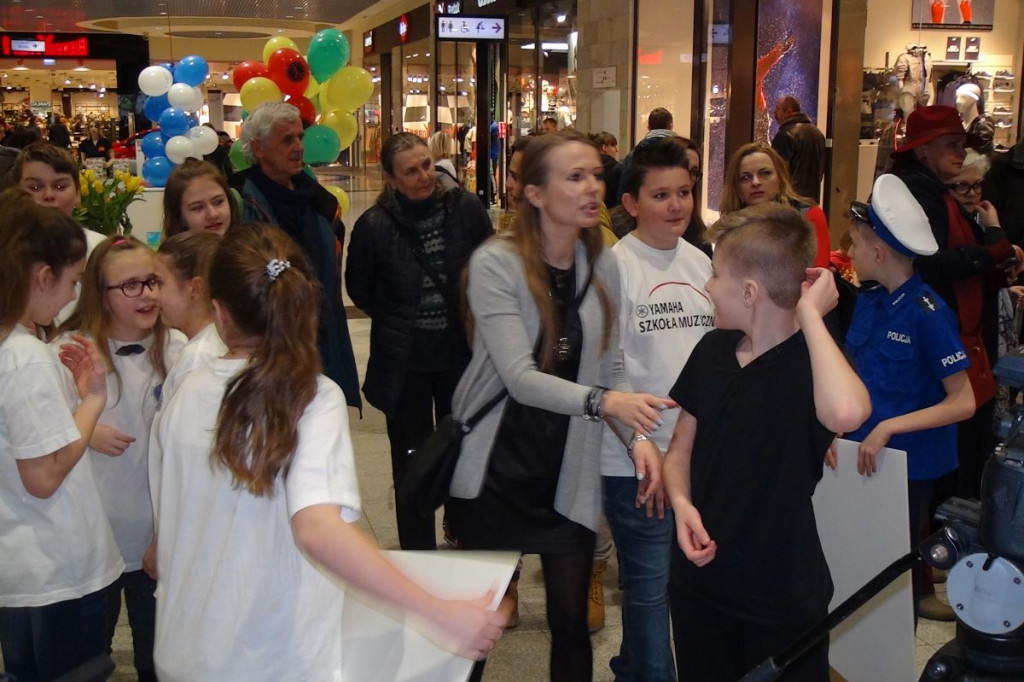 Światowy Dzień Zdrowia Jamy Ustnej z Centrum Multimed