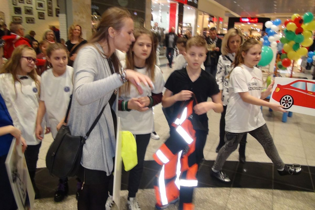 Światowy Dzień Zdrowia Jamy Ustnej z Centrum Multimed