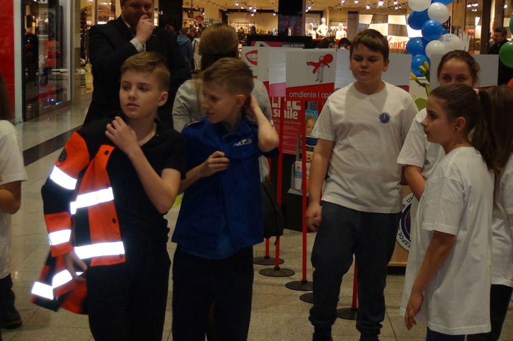 Światowy Dzień Zdrowia Jamy Ustnej z Centrum Multimed