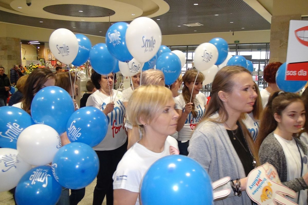 Światowy Dzień Zdrowia Jamy Ustnej z Centrum Multimed