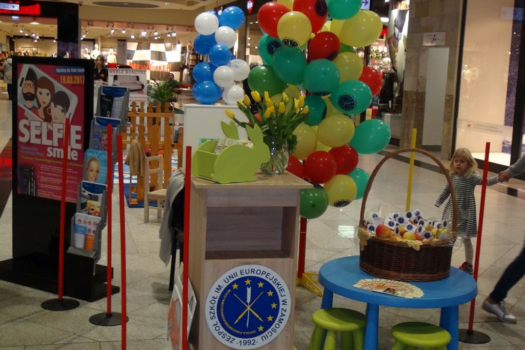 Światowy Dzień Zdrowia Jamy Ustnej z Centrum Multimed