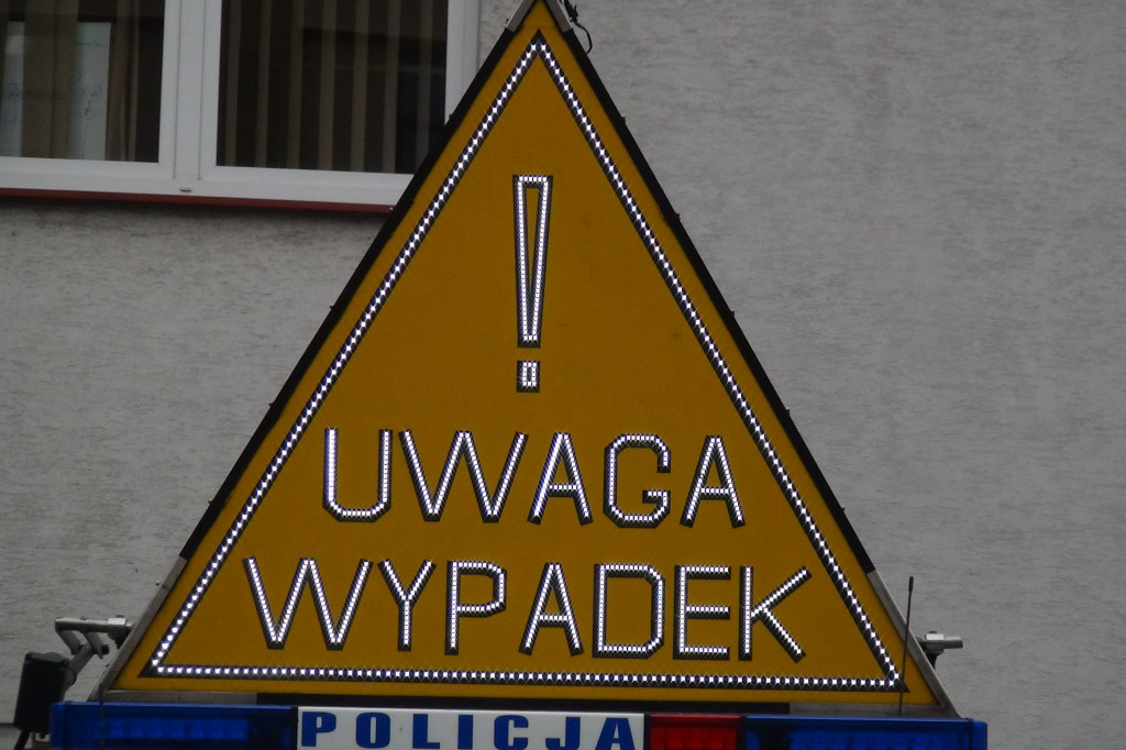 Przez 