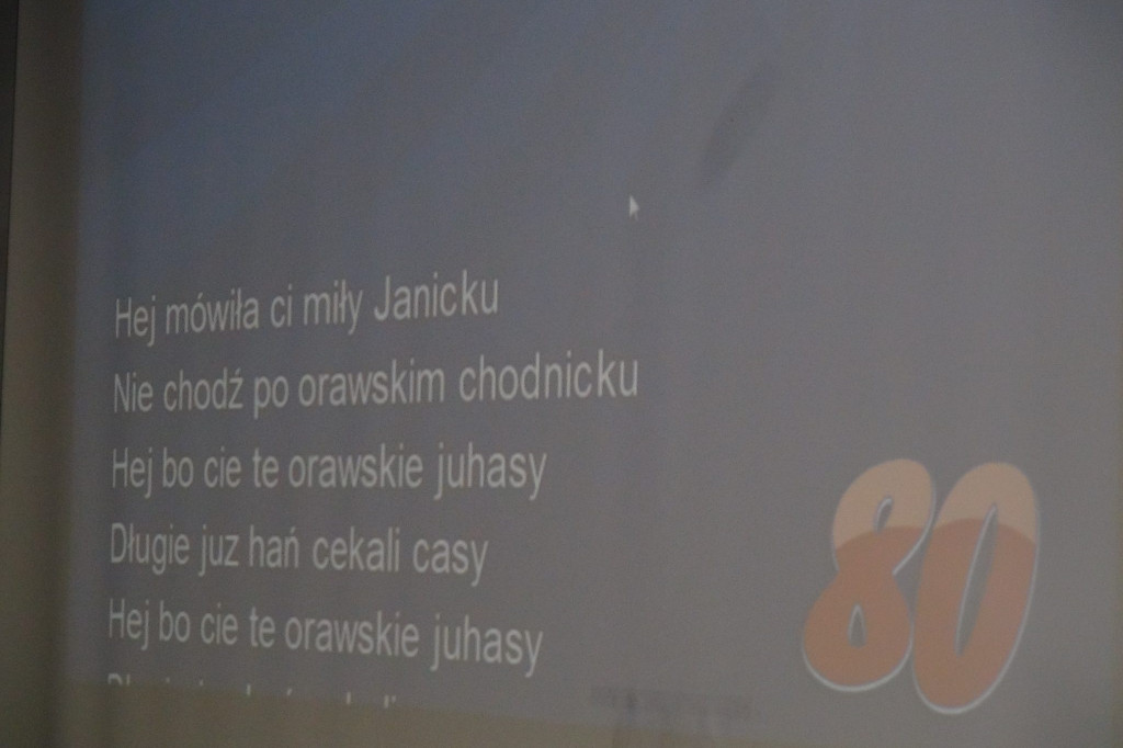 Przez 