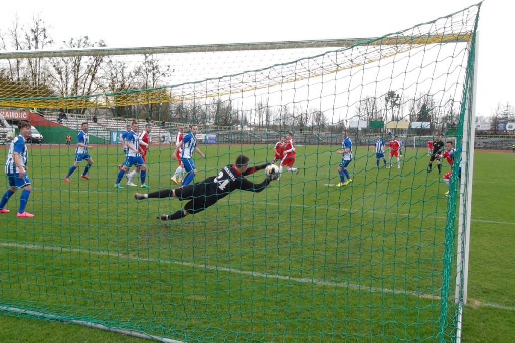 Hetman - Tomasovia 1:2 - sztab podał się do dymisji
