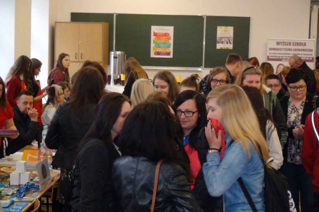 V Targi Pracy i Edukacji [ZDJĘCIA]
