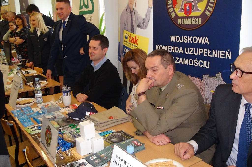 V Targi Pracy i Edukacji [ZDJĘCIA]