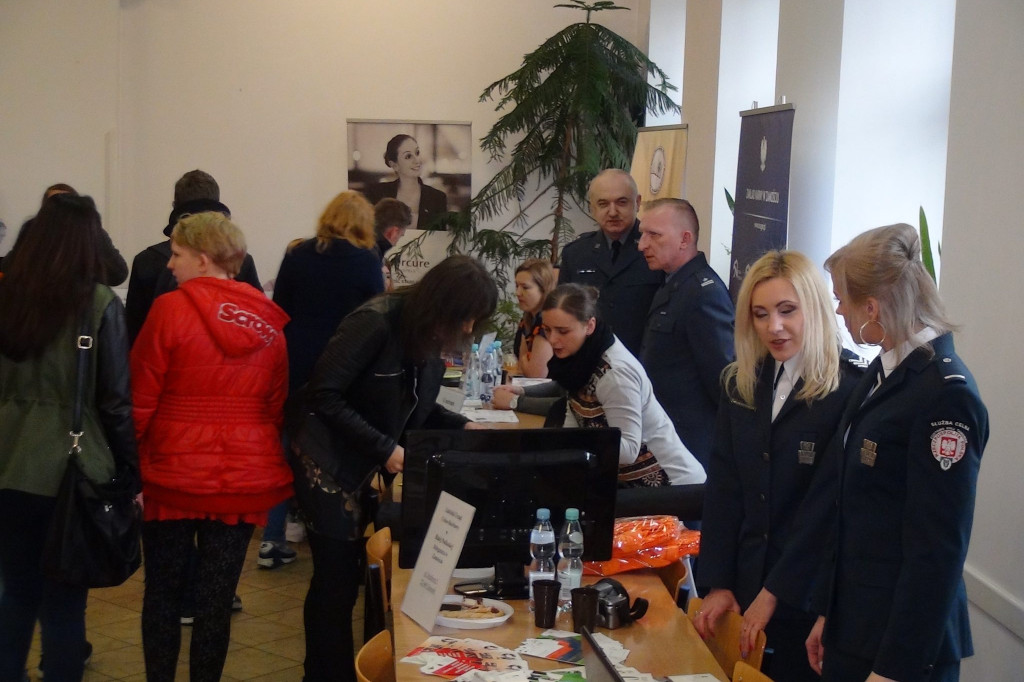 V Targi Pracy i Edukacji [ZDJĘCIA]