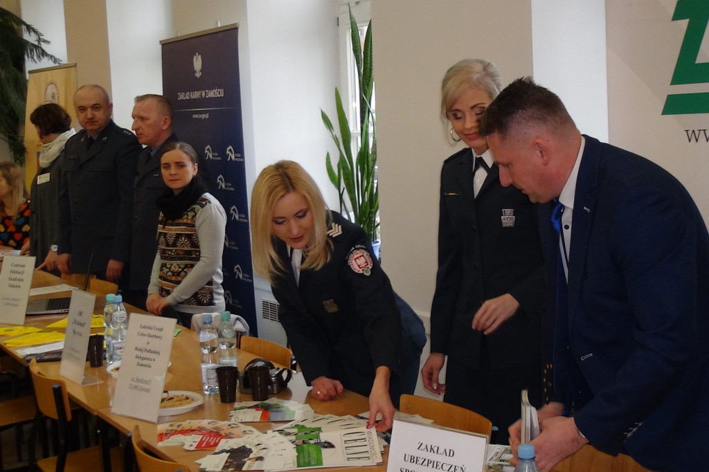 V Targi Pracy i Edukacji [ZDJĘCIA]