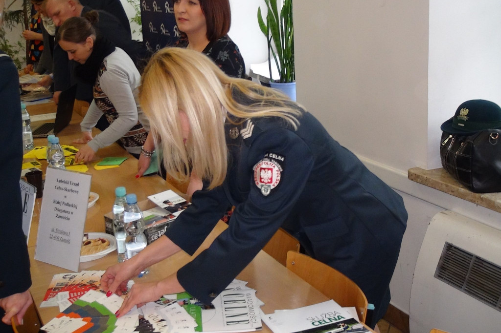 V Targi Pracy i Edukacji [ZDJĘCIA]
