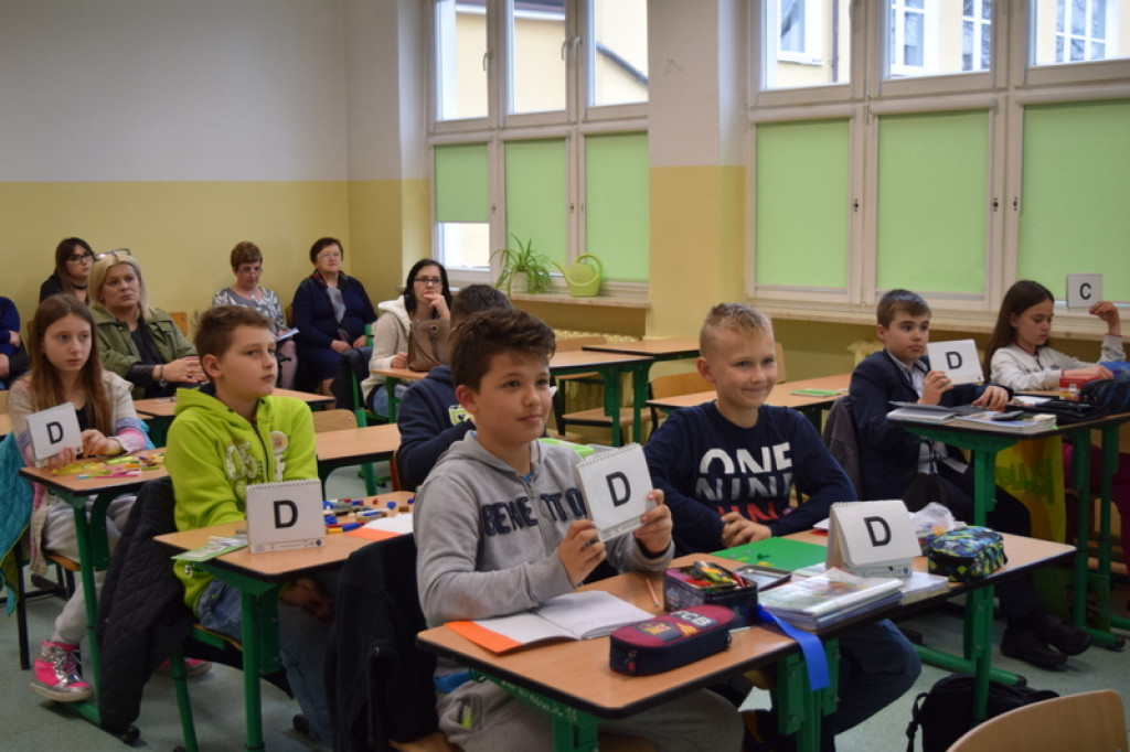 Tydzień z OK-ejem w Szkole Podstawowej  nr 7