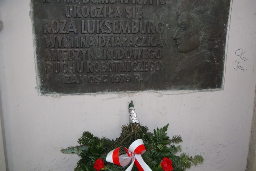 Obchody 1 Maja w Zamościu