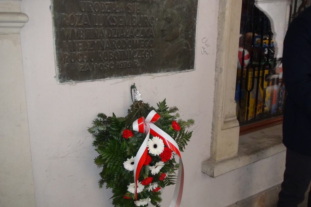 Obchody 1 Maja w Zamościu