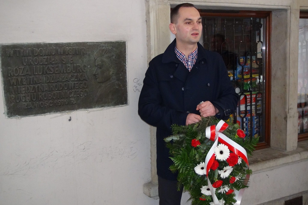 Obchody 1 Maja w Zamościu