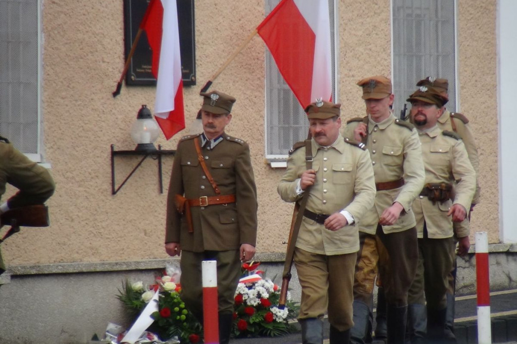 Więzienie przy Okrzei rozbite