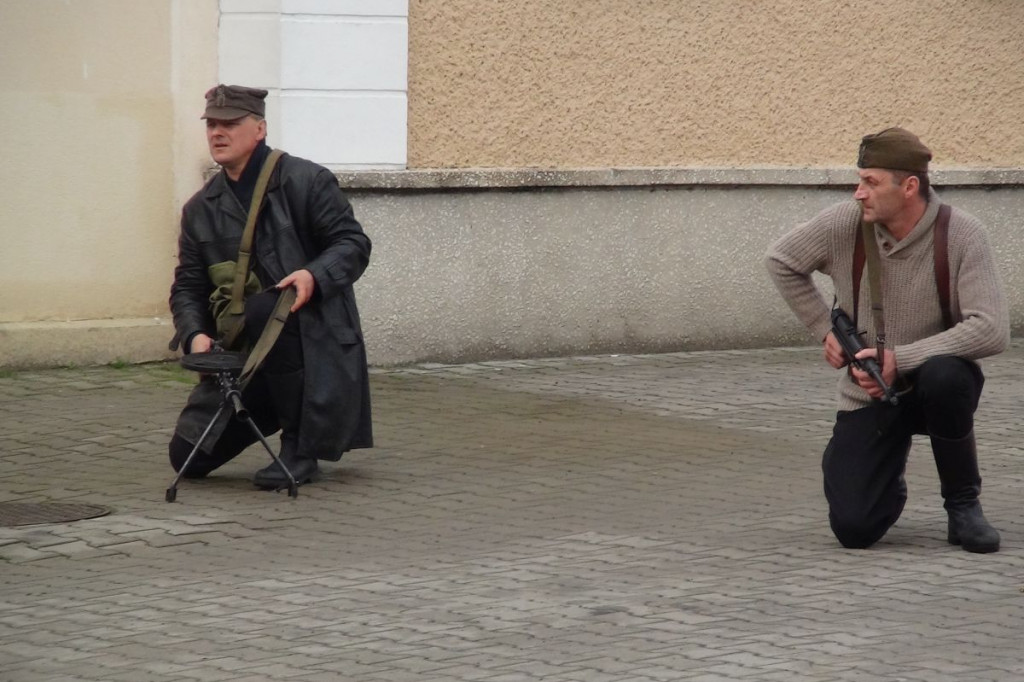 Więzienie przy Okrzei rozbite
