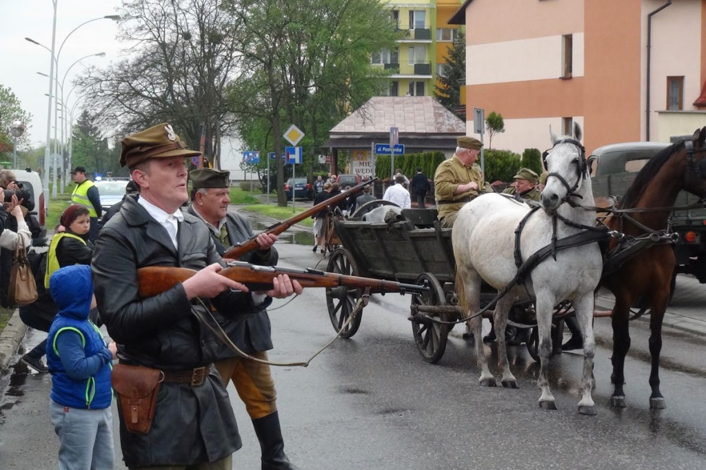 Więzienie przy Okrzei rozbite