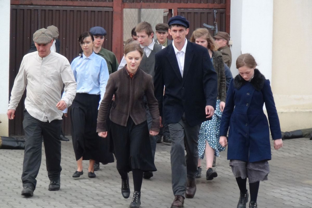 Więzienie przy Okrzei rozbite
