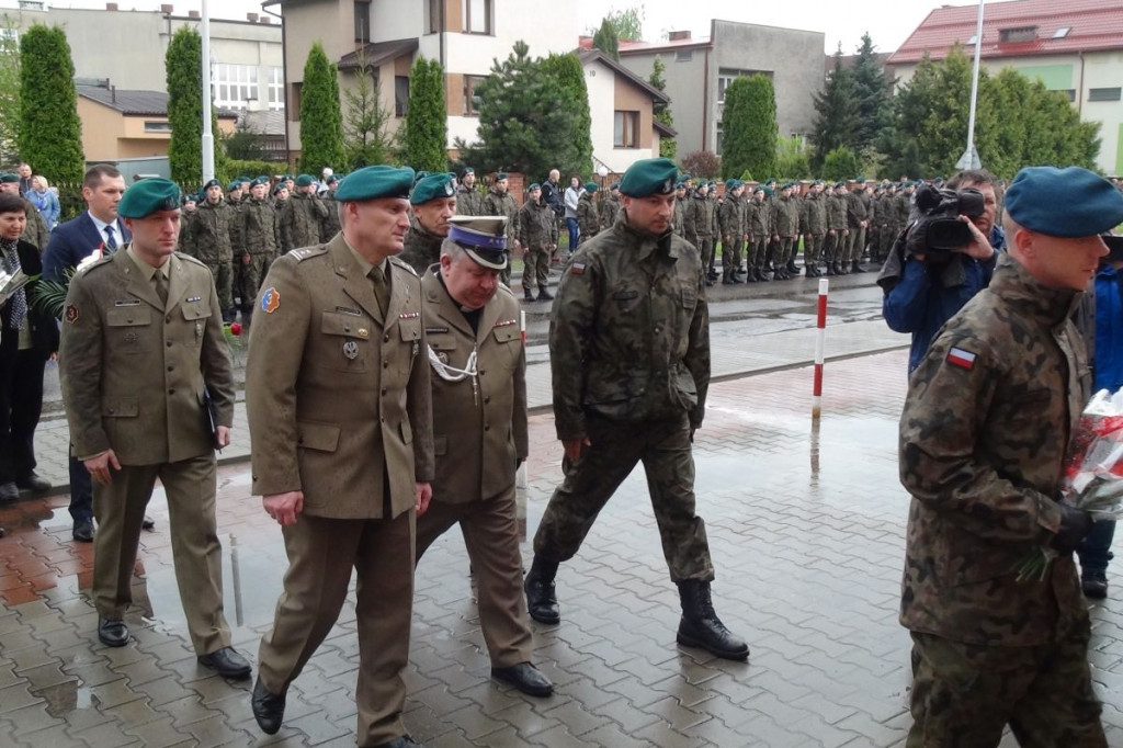 Więzienie przy Okrzei rozbite