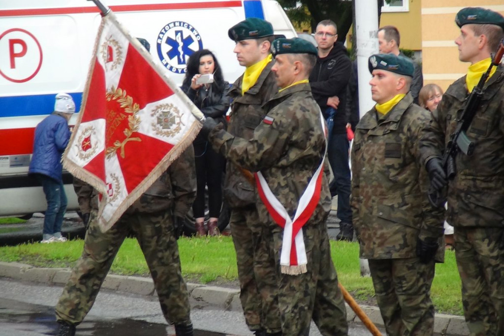 Więzienie przy Okrzei rozbite