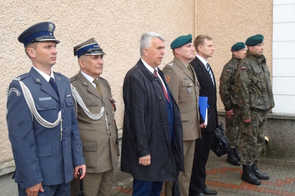 Więzienie przy Okrzei rozbite