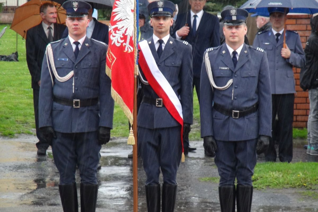 Więzienie przy Okrzei rozbite
